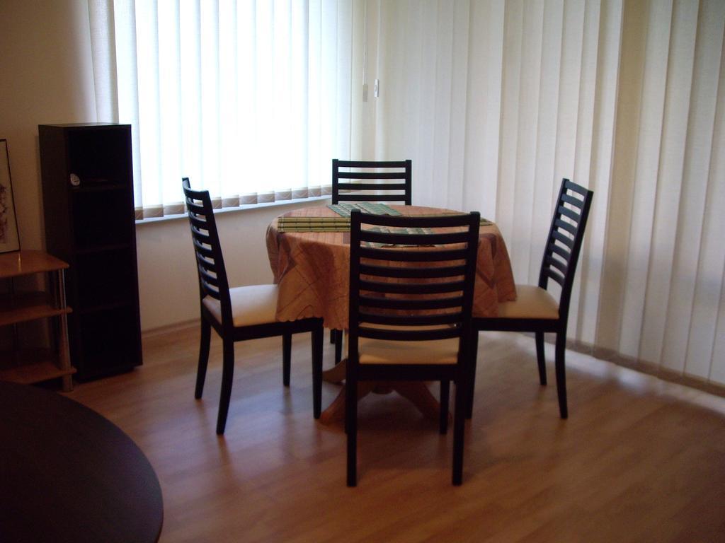 Private Apartments In Privilige Fort Beach เอเลนีเต ภายนอก รูปภาพ